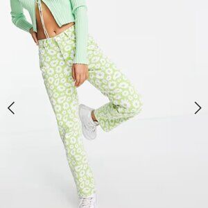 ASOS DESIGN Petite Mid Rise Straight Jeans Floral Green White Daisy Pants 28P